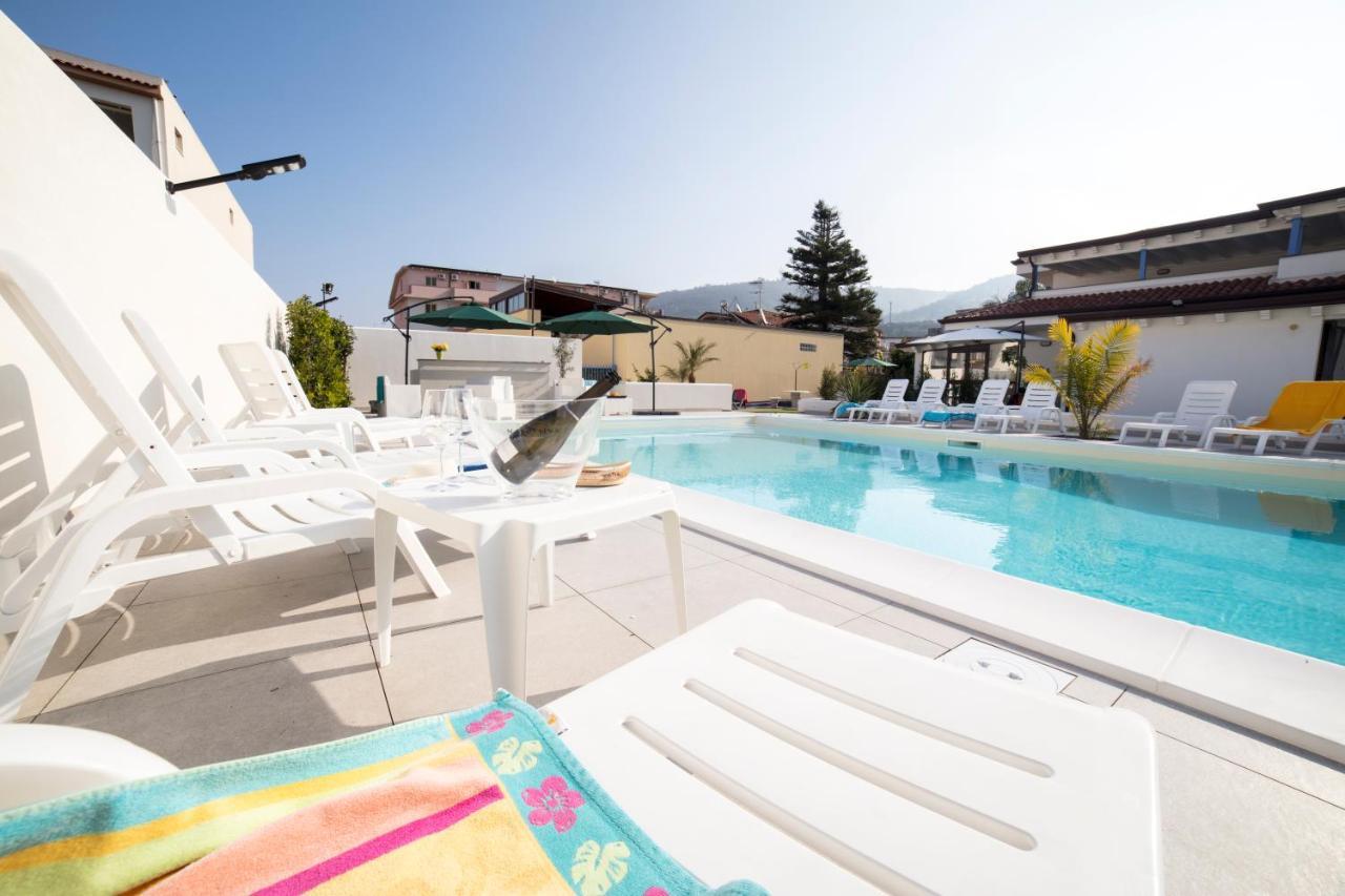 Villa Concettina Capo d'Orlando Exterior photo